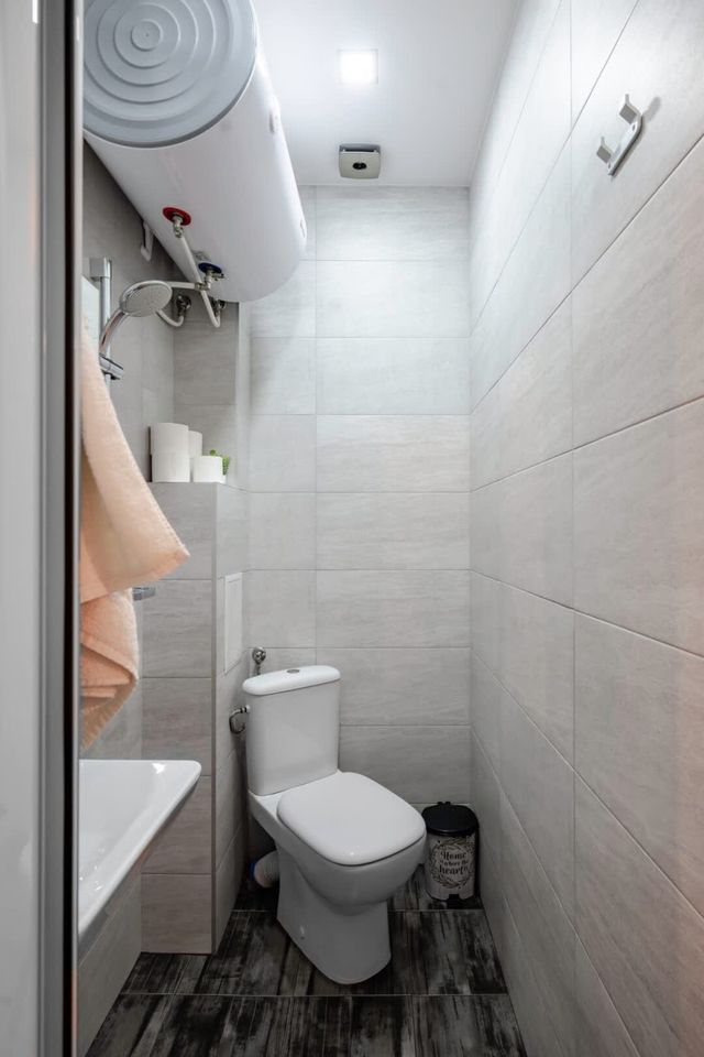 Cozy 2BD Flat | Steps to Vitosha Blvd + AC/WiFi