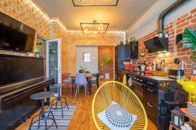 3 BDR & 3 BTHR Duplex | In the Heart of Sofia