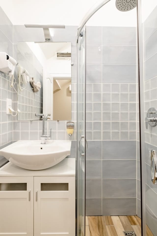 Lofty - 1 bedroom apartment in the heart of Sofia