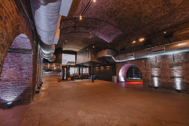 Three Railway Arch Industrial Venue with a Courtyard in Shoreditch