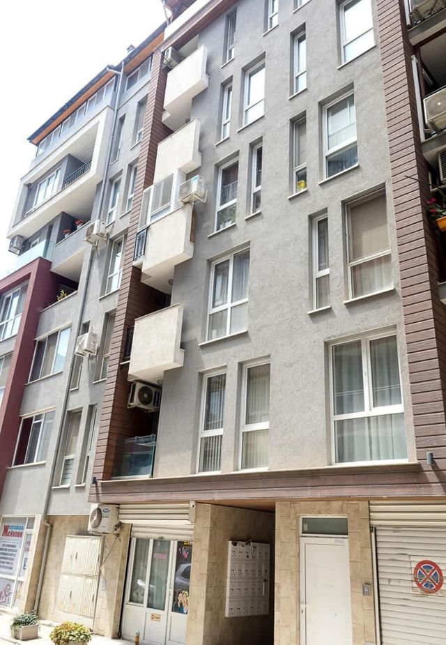 Studio Near Grand Mall Varna | Cozy & Convenient