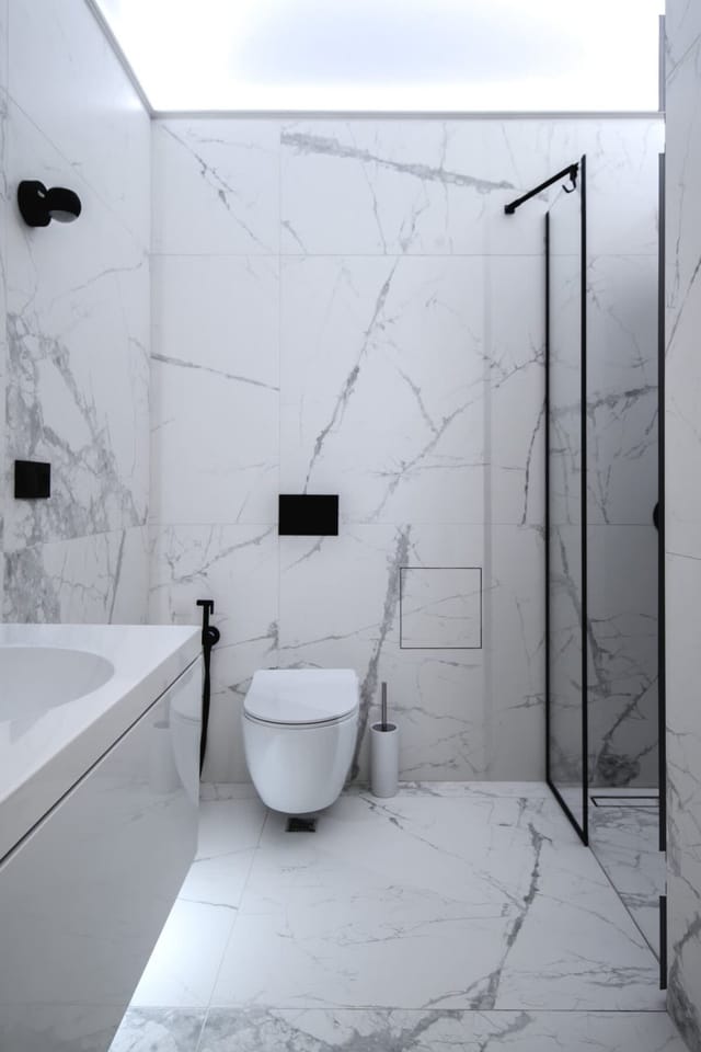 Exquisite Penthouse: Luxe Living with City Views