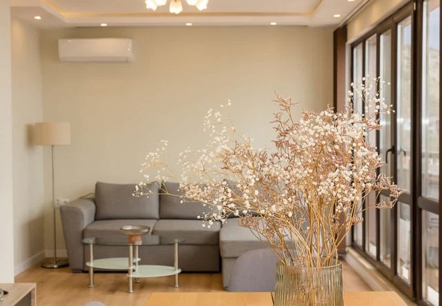 Seaview Haven: Elegant 2BD Flat in Balchik