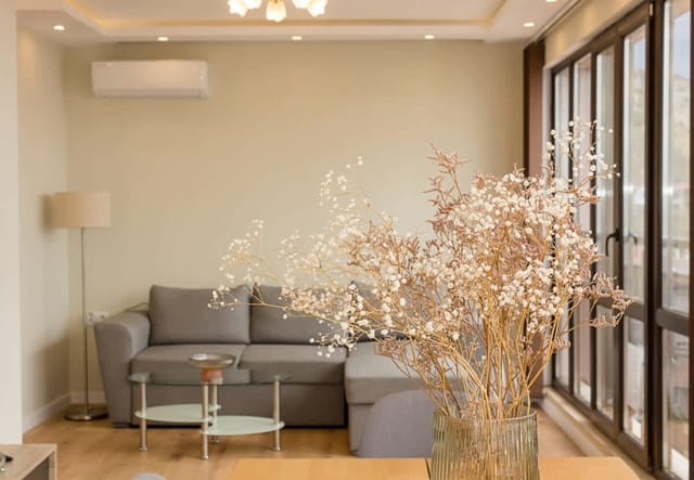 Seaview Haven: Elegant 2BD Flat in Balchik