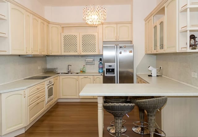 Port Palace 2BD Flat  Amazing Sea View