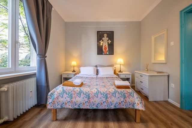 Great Central Cozy Apartment