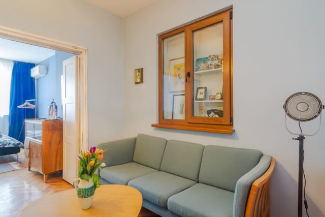 ART-ament, a unique central flat