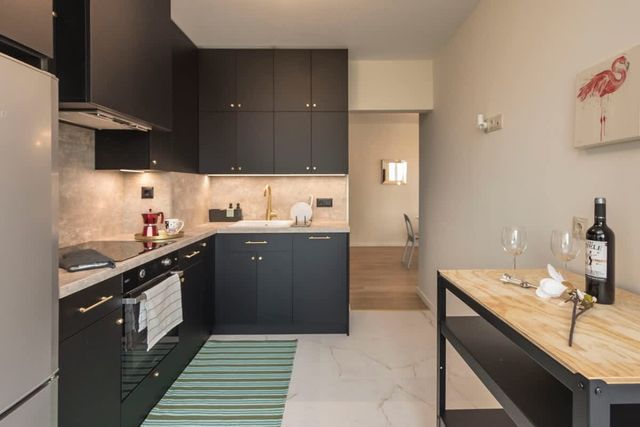 Mattea's 2-bedroom apartment - Photo 3