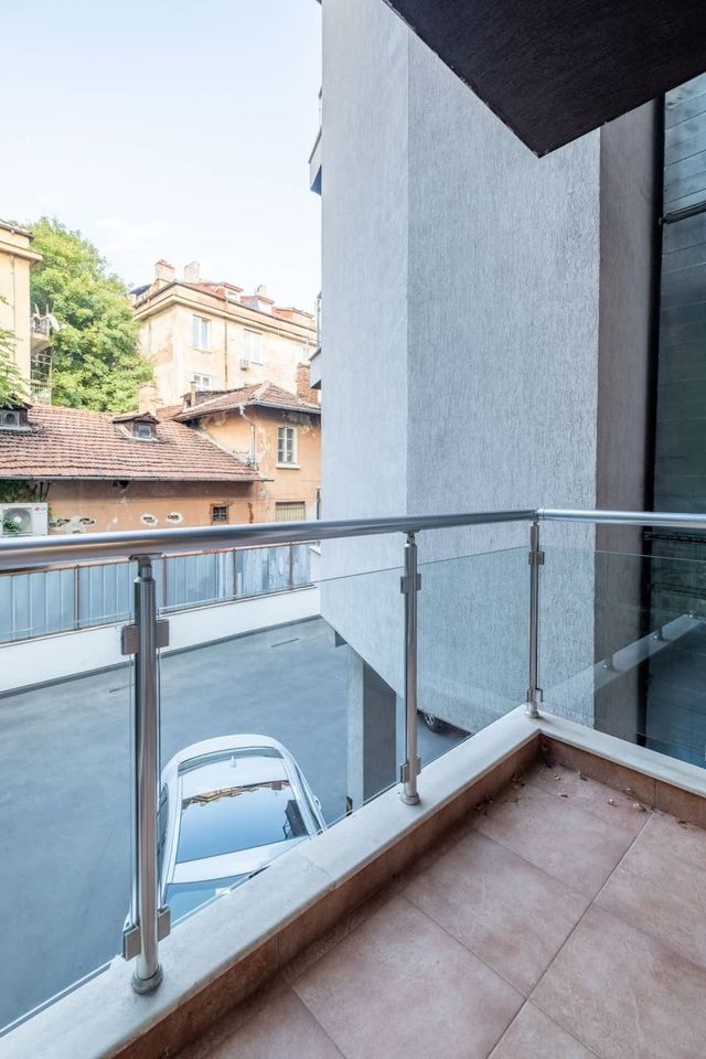 SOFapart Comfy and Elegant Apt with 2 BDR/ Parking