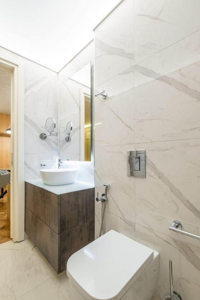 SOFapart Comfy and Elegant Apt with 2 BDR/ Parking