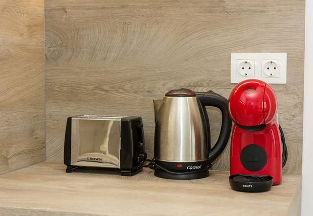 Azur Delux -1BD Flat with Parking & Pool