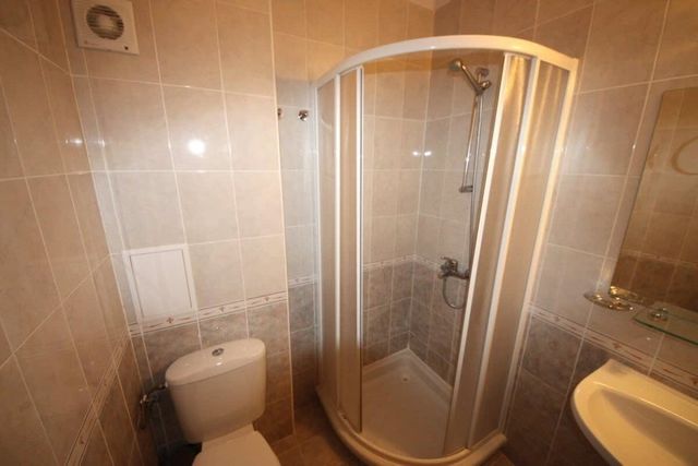 Belle View Studio with Pool View