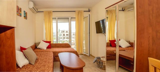 Prestige City 1BD Apt with POOL near Cacao Beach