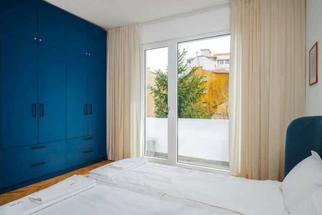 Cozy 2BD Flat in The Vintage Spot