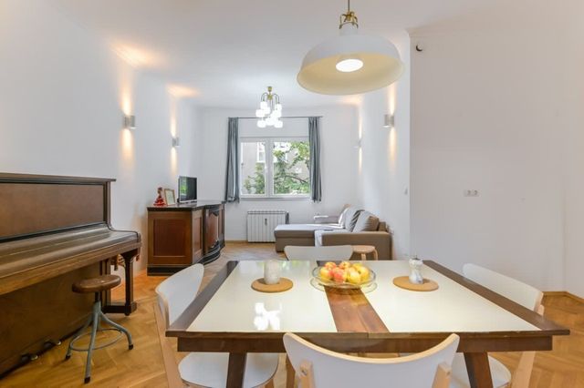 Bright Two-Bedroom Apartment in Top Center