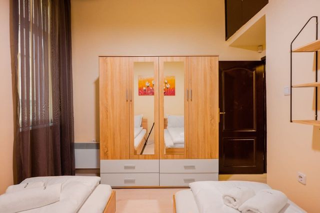 Cozy 2BD Flat + Work Space I Remote workers haven