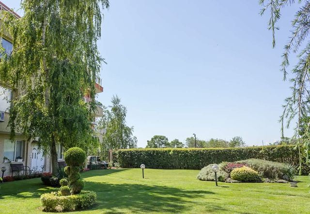 2BD Home with Parking, Working Space and Pool