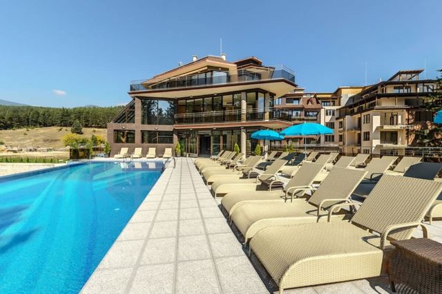 Villa Dea & Villa Ina - Villas & SPA Park in Velingrad