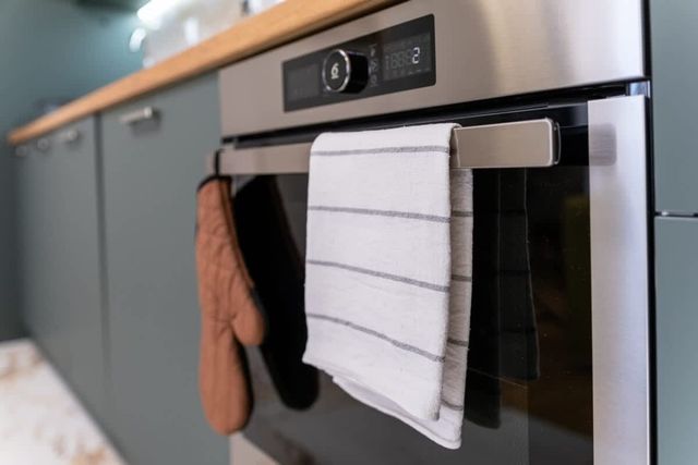 City Center Perfect: 1BR Apartment