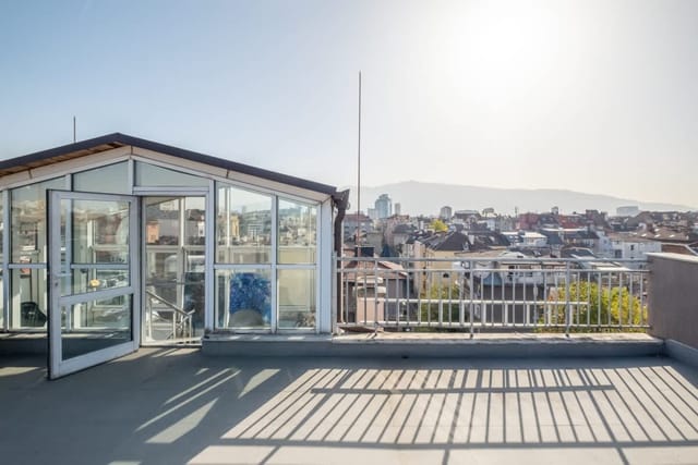 Marvelous Apt / Roof Top Terrace / 2BDR / 2BTH