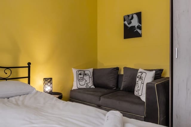 Hristina Tsar Simeon · 2BD flat near Serdica II station