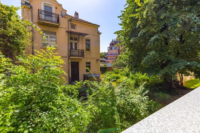 Happy People Plovdiv 1-BD Apartment - White