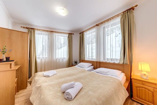 Alpine Haven 2-Bedroom Escape in Pamporovo