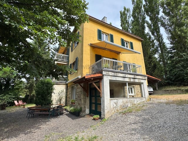 Location 493 - Photo 2