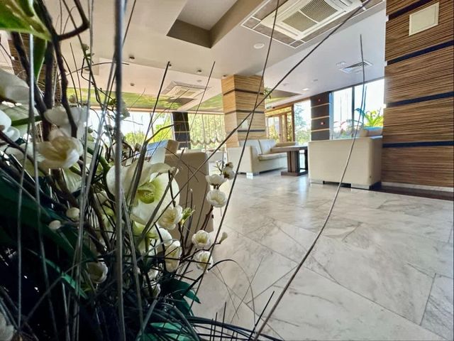 River Park Superior Studio with pool view