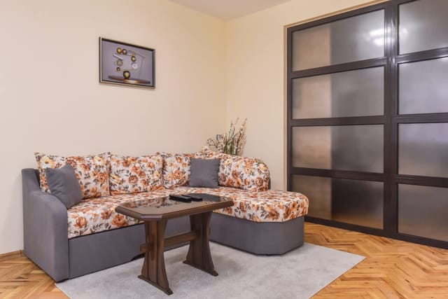 • Kanso Japan • 2-BDR Central Flat with Balcony