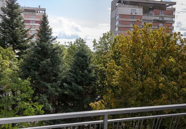 1BD Sea Garden Retreat with Dedicated Workspace