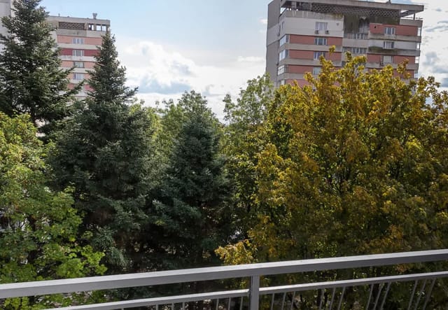 1BD Sea Garden Retreat with Dedicated Workspace