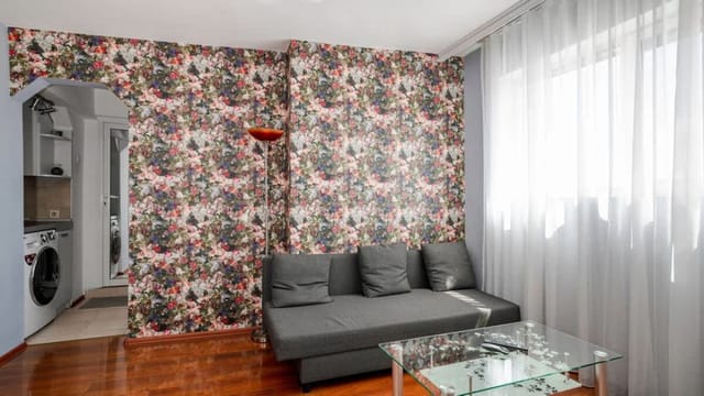 Central Cozy 1BD Compact Chic Living