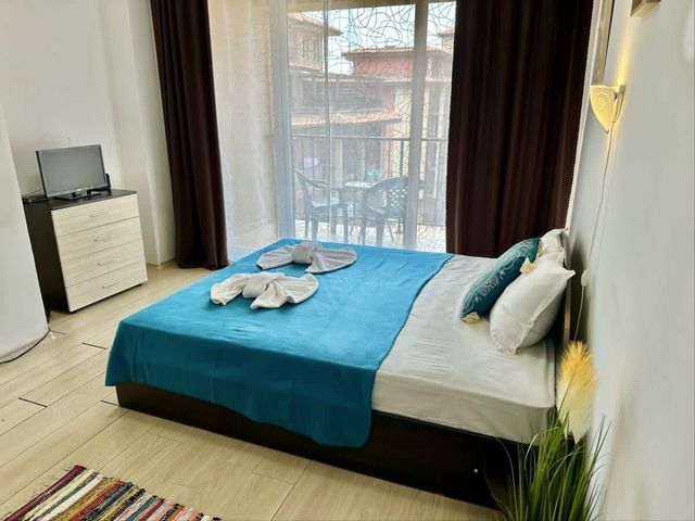 Cozy pool view studio  Sunny View Central