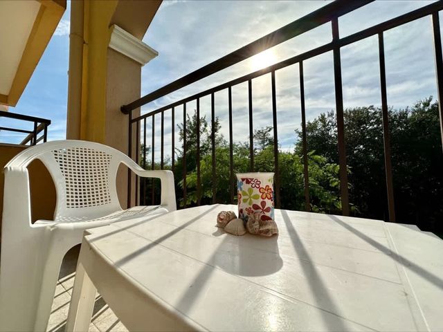 Cozy studio for 4 person in Aheloy Palace