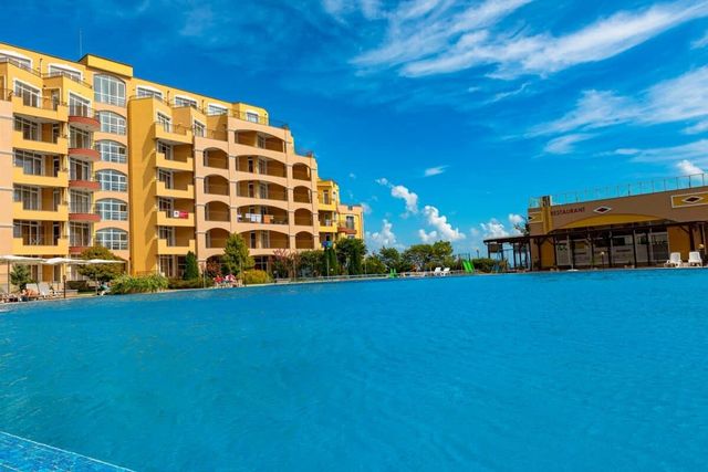 Aheloy Palace - Luxury apartment for 5 person