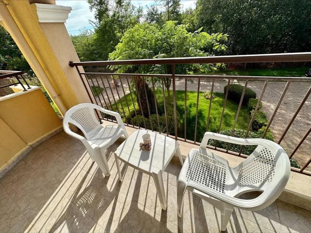 Cozy studio for 4 person in Aheloy Palace