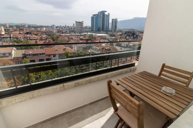 Gran Capital - Top Central Apartment, Free Parking