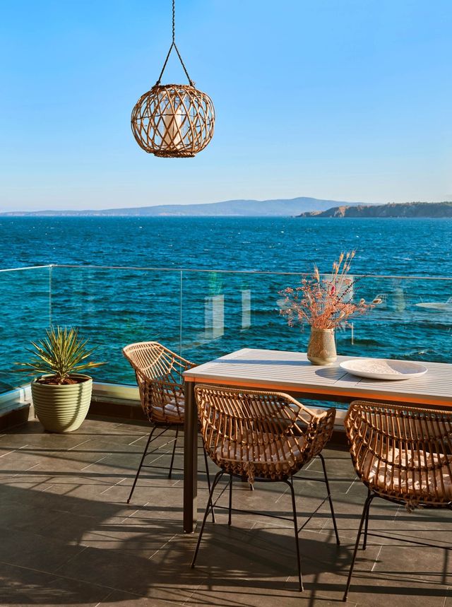 Loft-Style Studio Apartment on the Beach