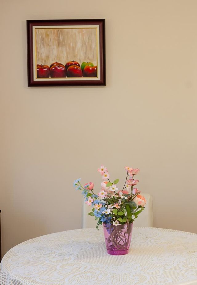 Cozy 1BD Apartment with Free Parking in the Area