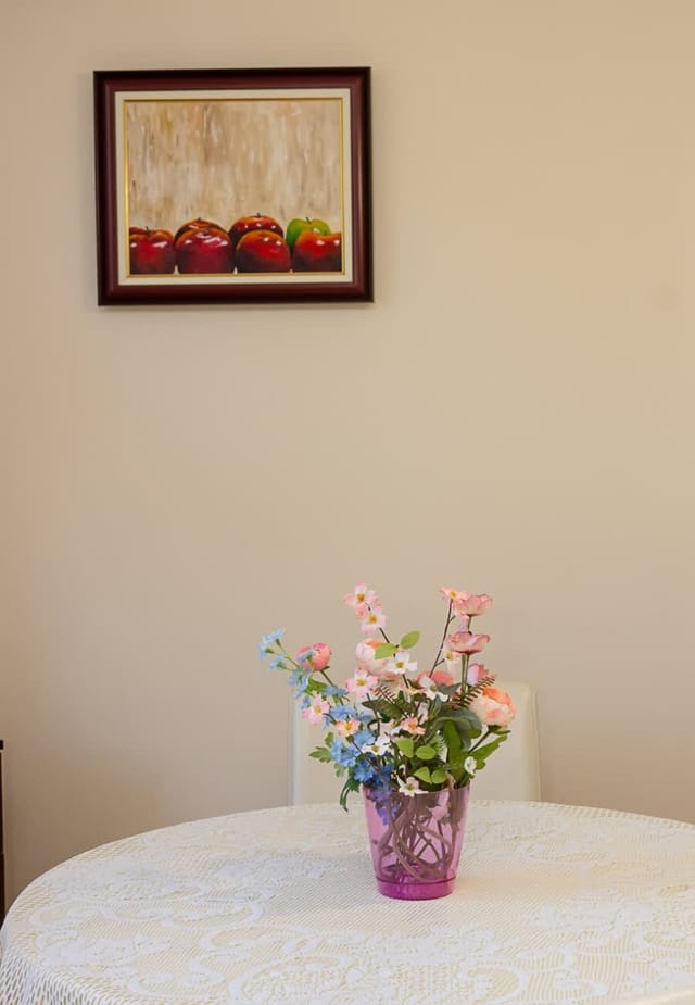 Cozy 1BD Apartment with Free Parking in the Area