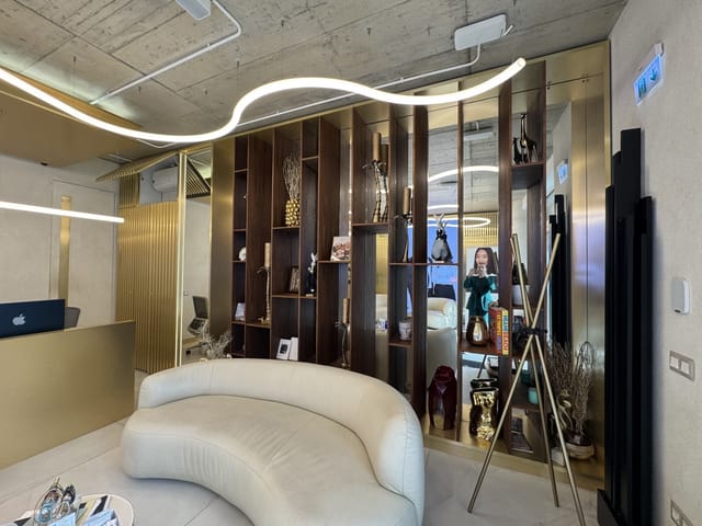 Dermatology & Plastic Surgery Clinic