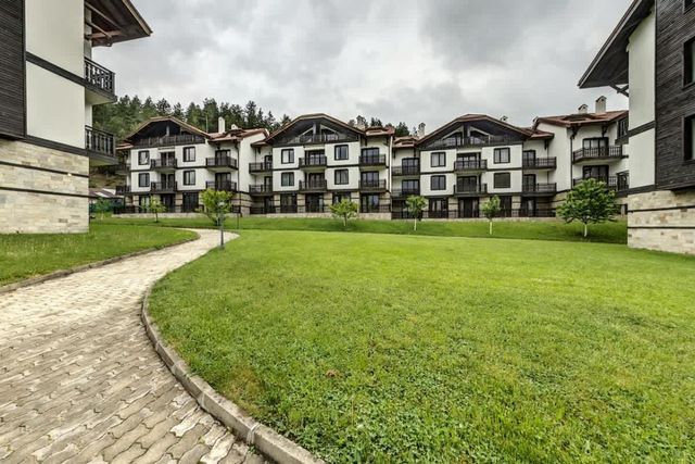 Cozy One-Bedroom apartment with Nature View