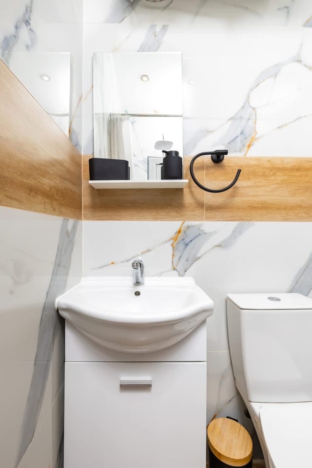 City Retreat with Local Charm