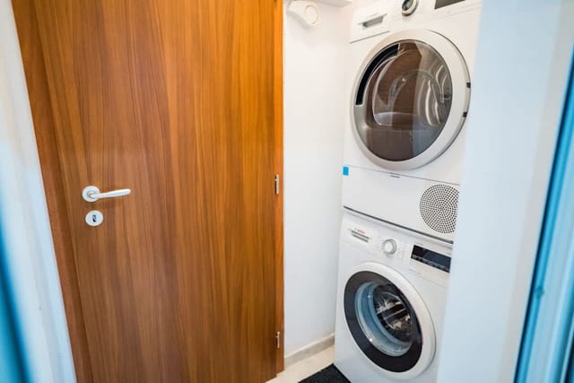 Black Sea Luxury 2bdrm Apartment