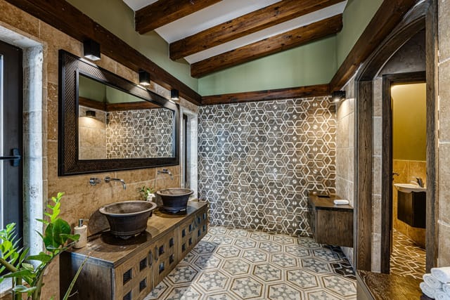 Zornitza Family Estate - Restaurant