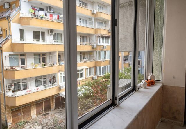 Cozy Flat | Close to Sea Garden & Sports Palace