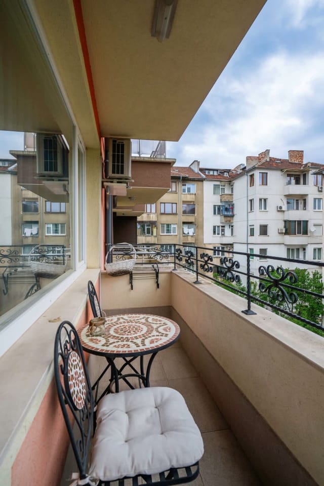 Modern Taste  2BD Central Flat in Sofia