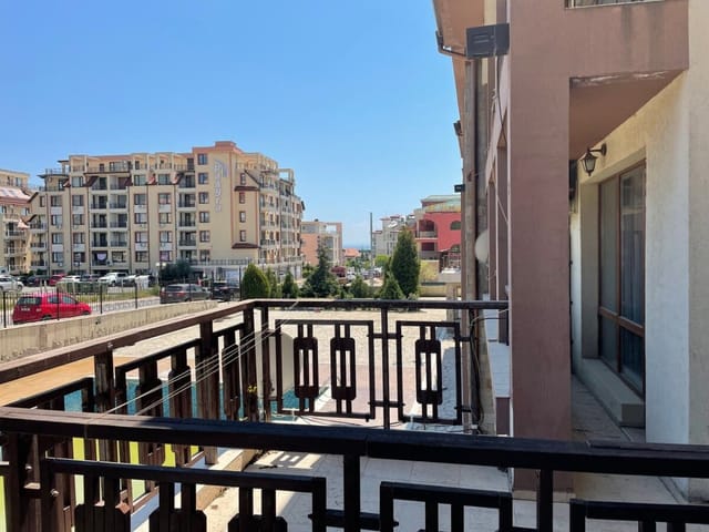 Lovely Studio in a Complex with a Pool