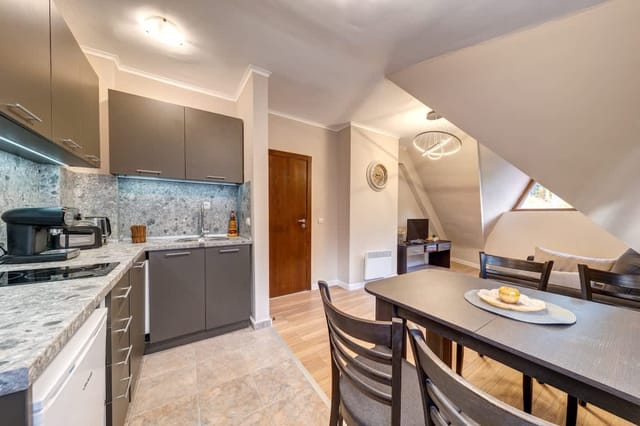 Top floor Ski-In Stay